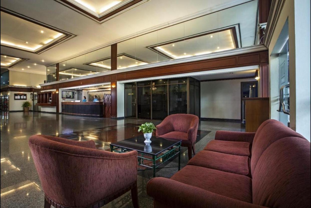 Nana Signature Apartment